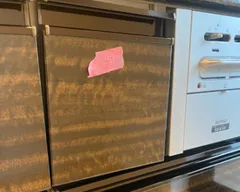 キッチン収納の扉のズレ